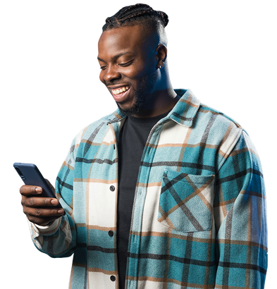 Cliente utilizando aplicativo Alfa no celular